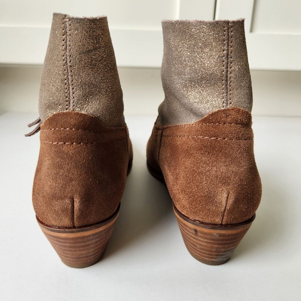 Frye & Co. Rubie Cognac Suede & Metallic Rose Gold Ankle Boots Western Rodeo - Picture 5 of 10